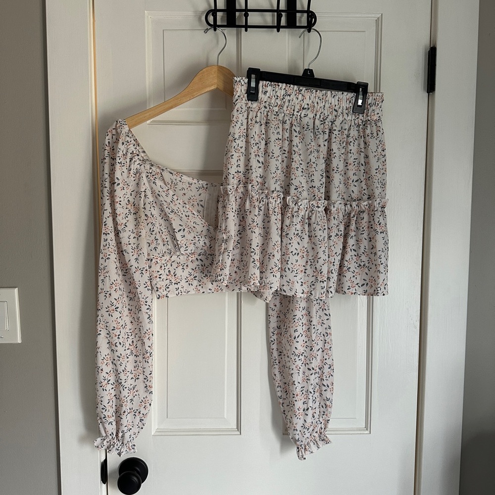 Cream Floral Skirt Set, Shein, Size M